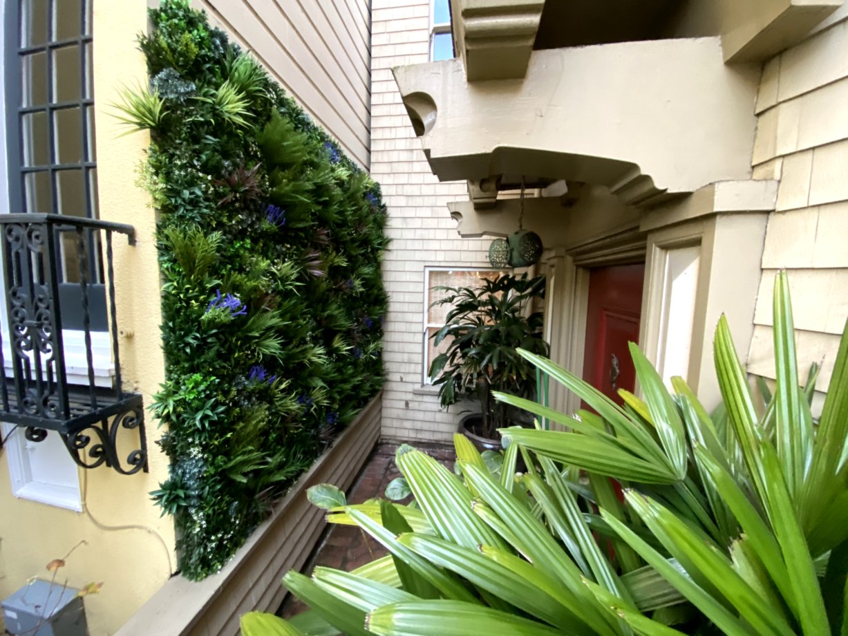 About Us Green Wall Manufacturer